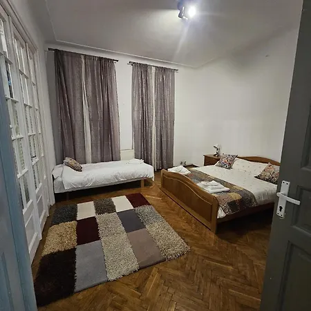 3R Piata Victoriei Apartment