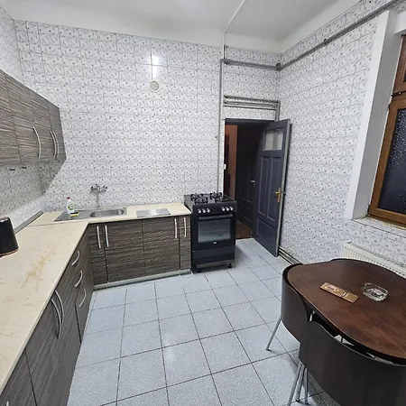 3r Piata Victoriei Apartment *